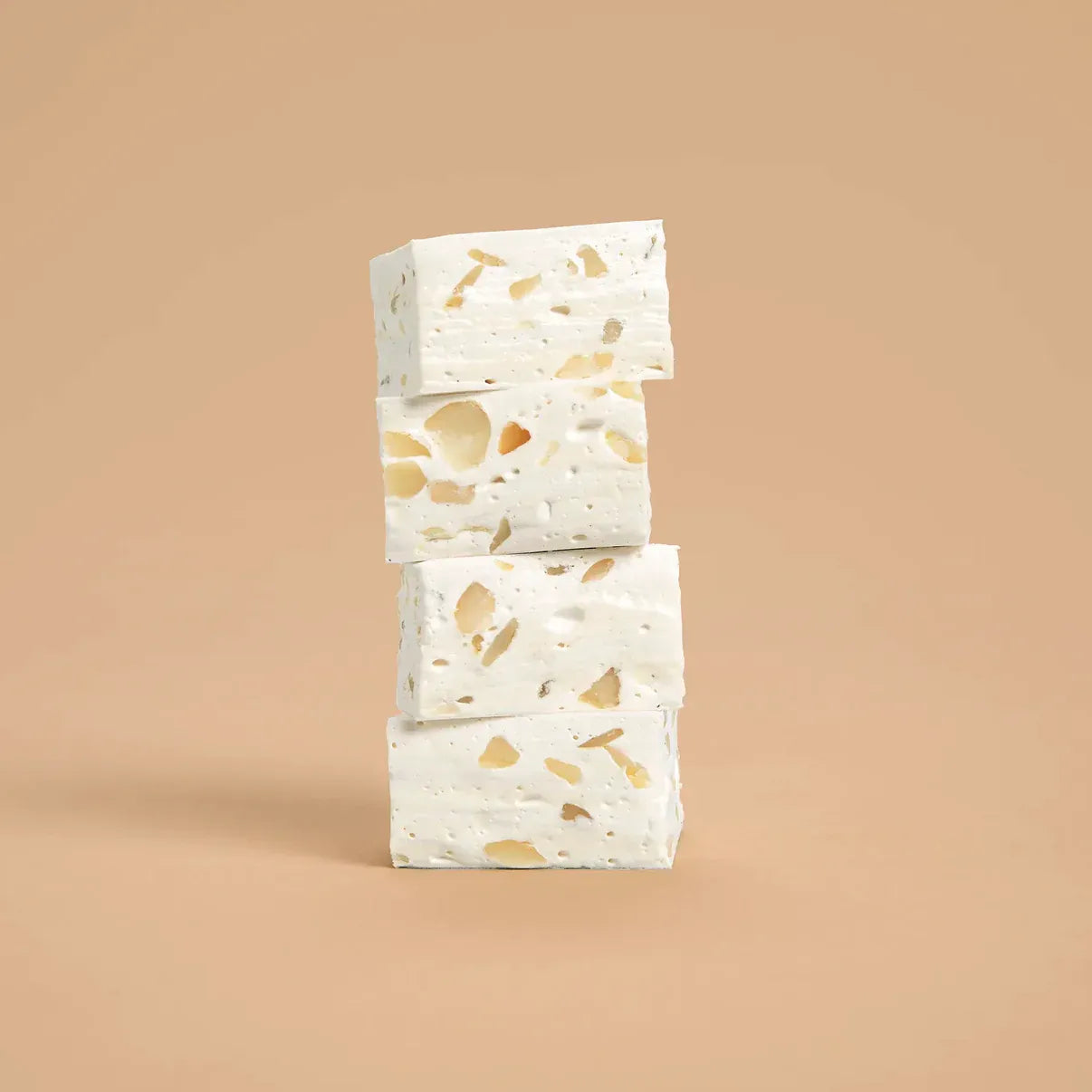 1701 Macadamia | Honey nougat