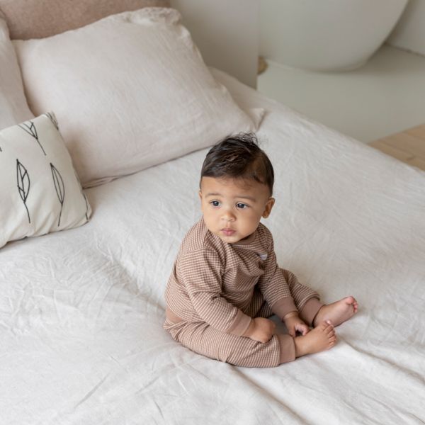 Feetje | Wafelpyjama baby - bruin