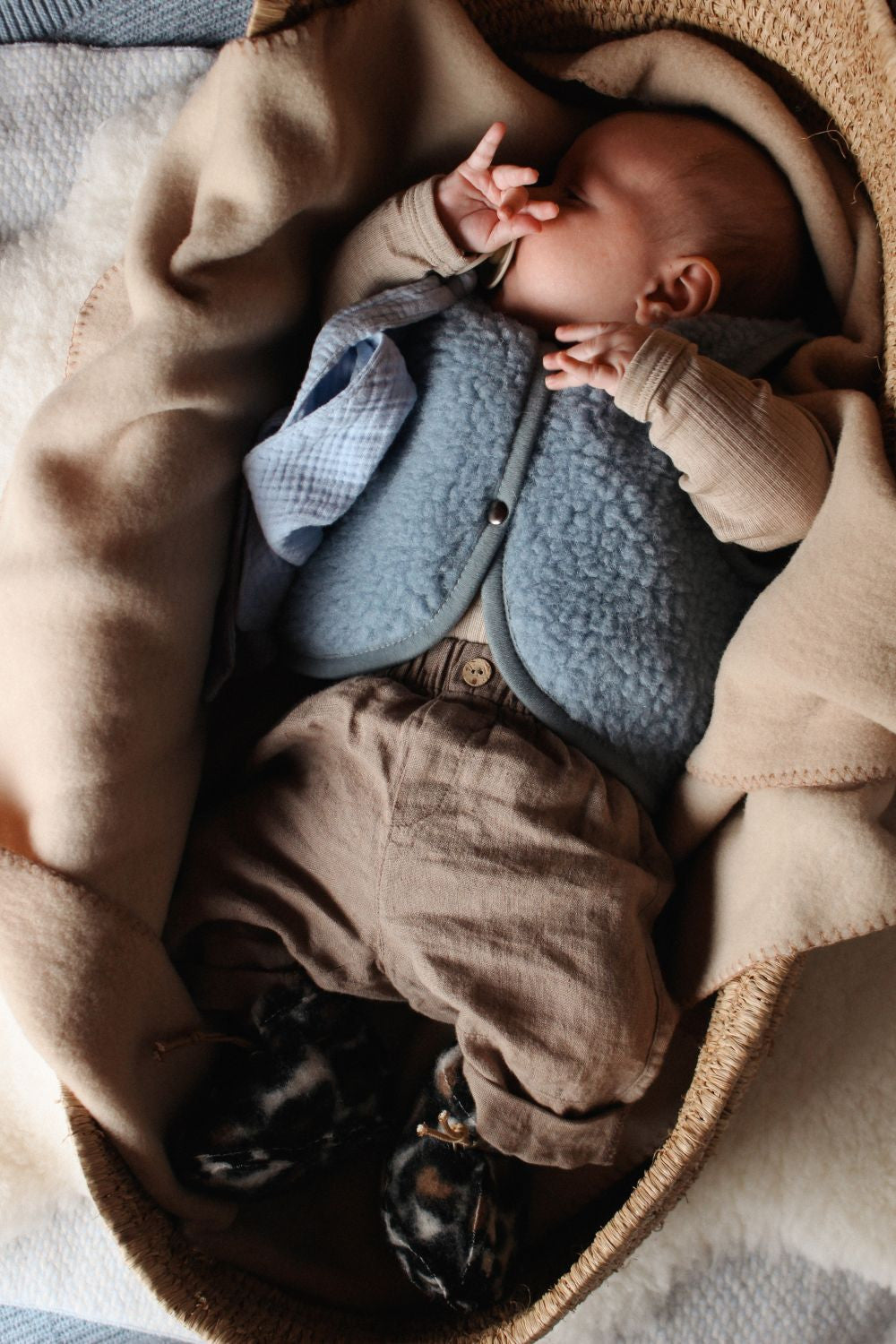 Alwero | Babyvest Lulu Light | Icy Blue