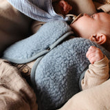 Alwero | Babyvest Lulu Light | Icy Blue