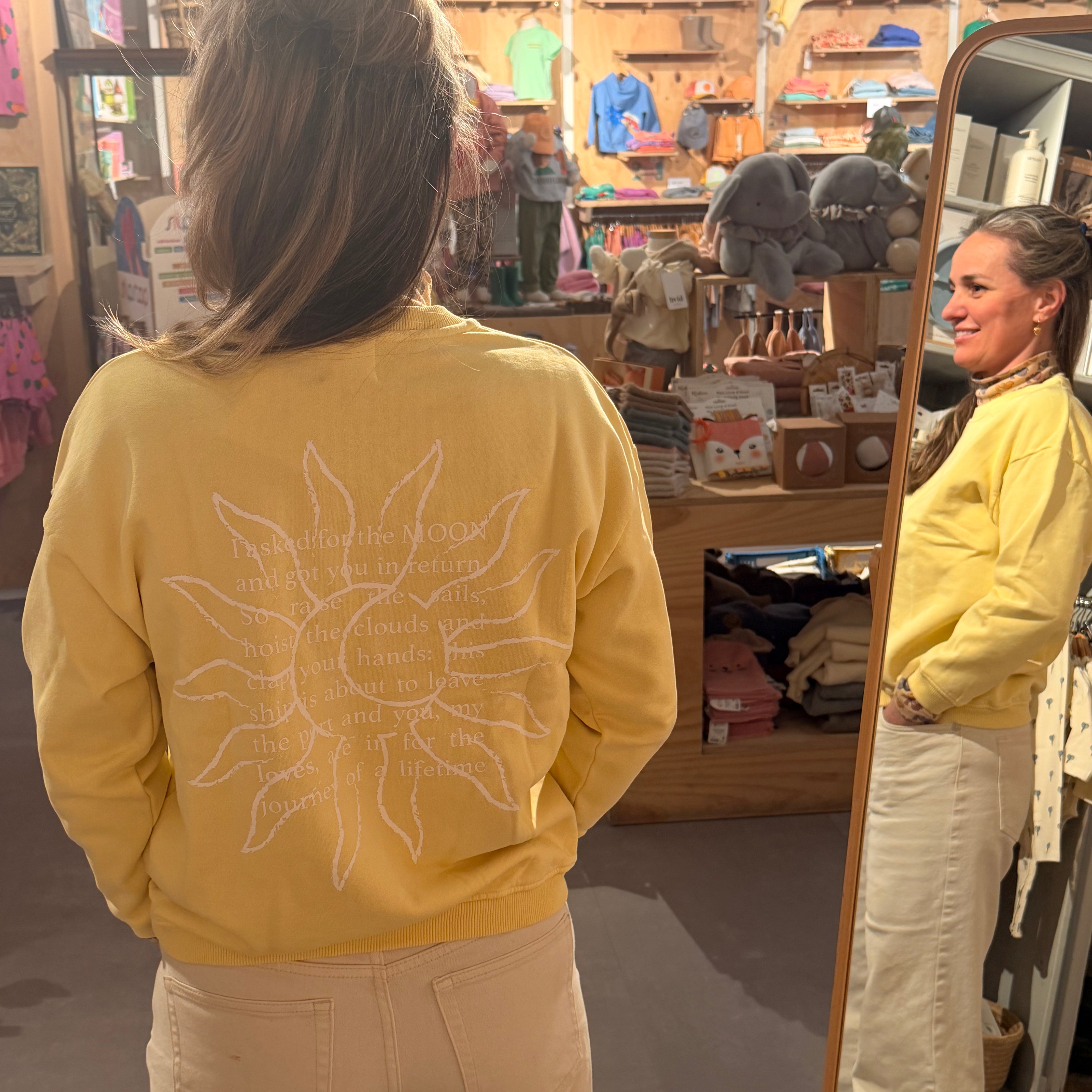 Elle and rapha | Sweater little sun x moon butter yellow