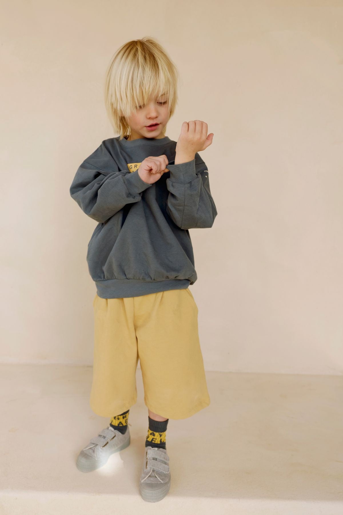 Gray Label | Logo dropped shoulder sweater GOTS - Blue gray bright cookie