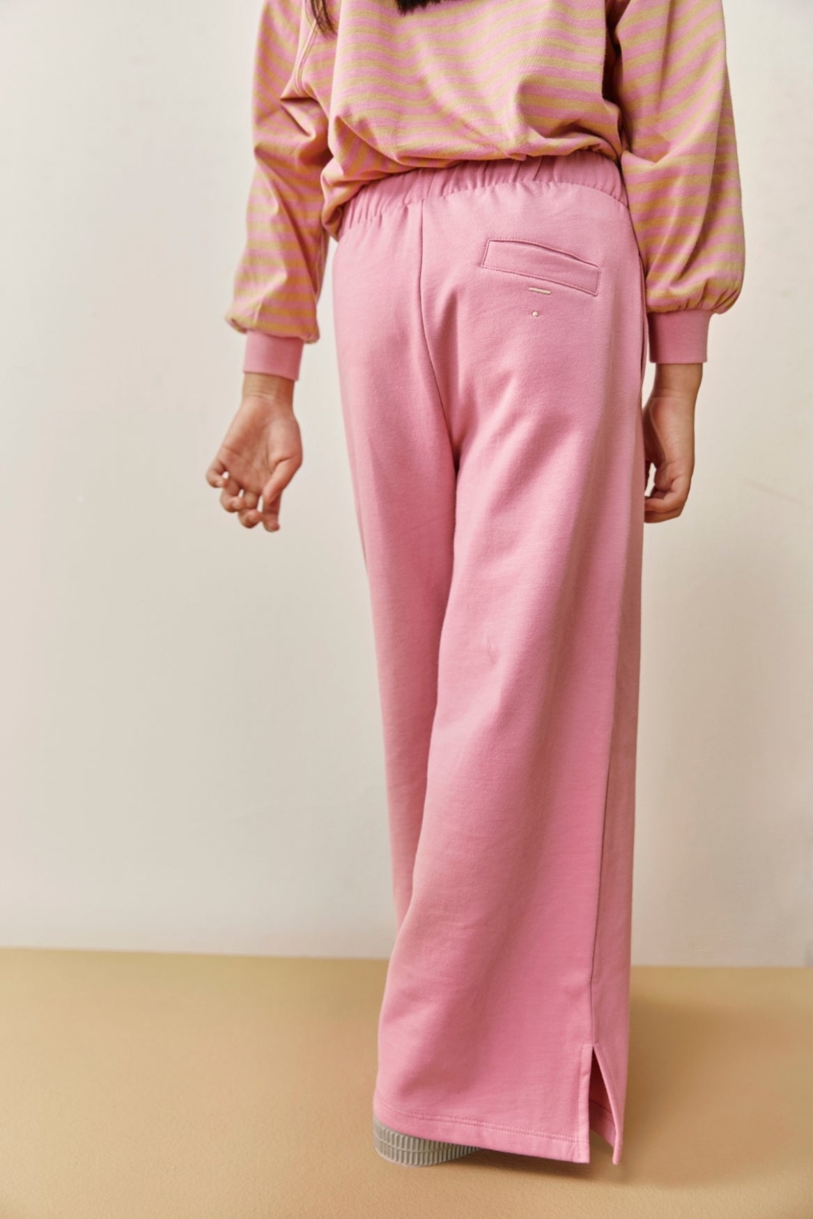 Gray Label | Straight Pants With slit GOTS | bubblegum