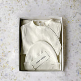 Gray label | Newborn Essentials set