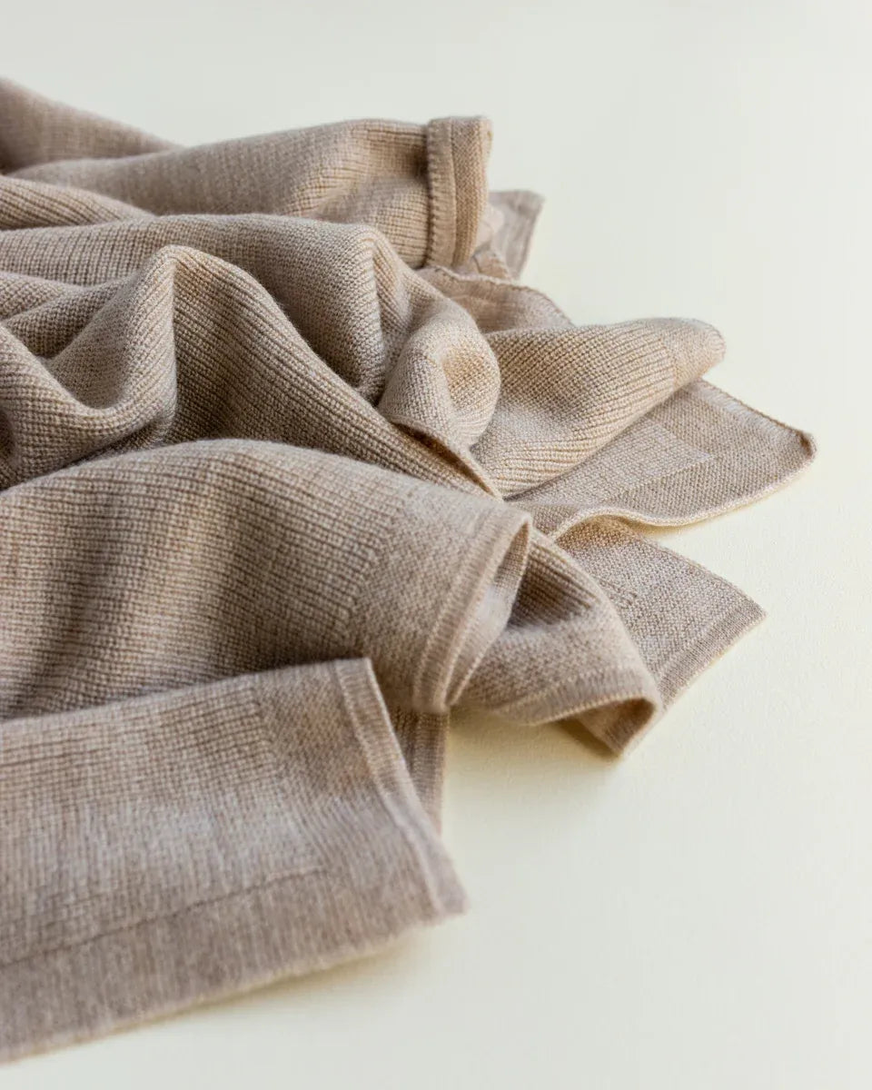 Hvid | Blanket Felix | Sand