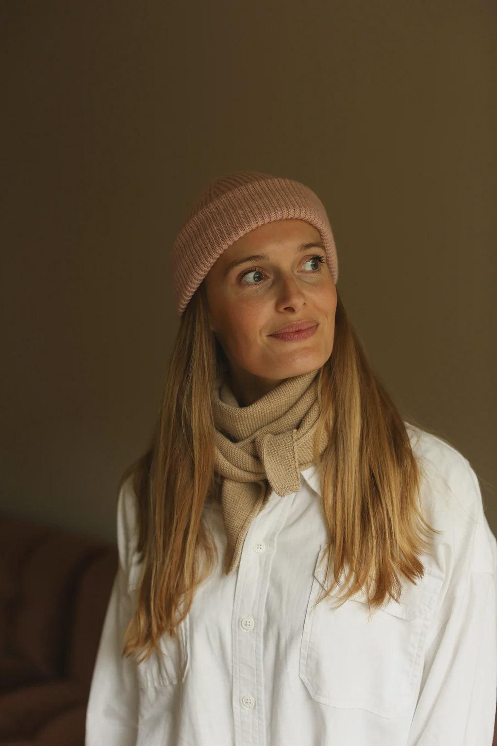 Hvid | Scarf Josephina | Sand