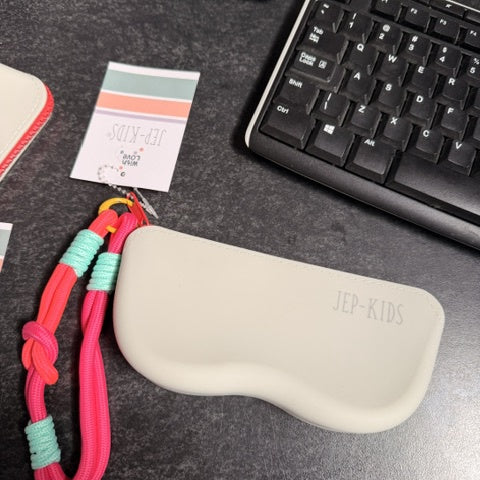 Jep kids | Sunglasses etui dream | old green
