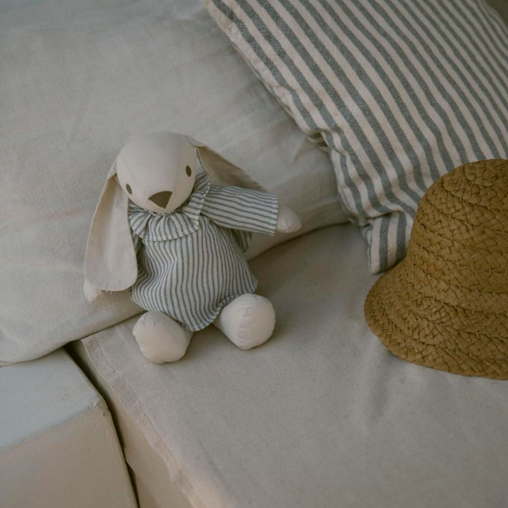 Lil' Atelier Onimo Rabbit Toy - Turtledove