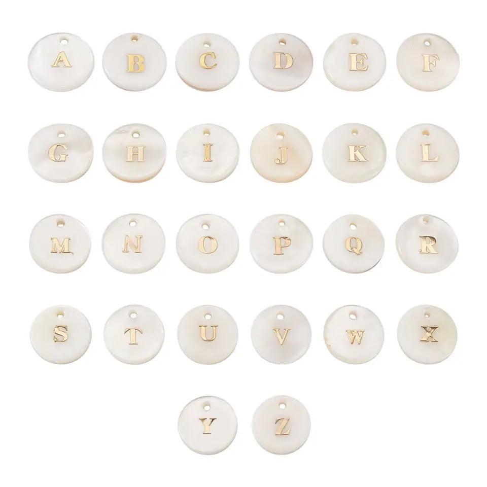Love Issue - Charm | Alphabet shell pearl