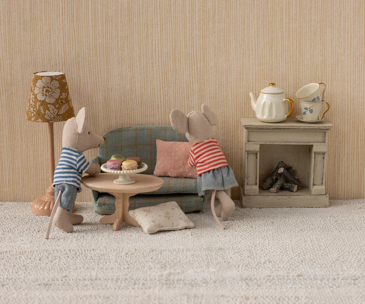 Maileg - Oval coffee table, Mouse - Nature