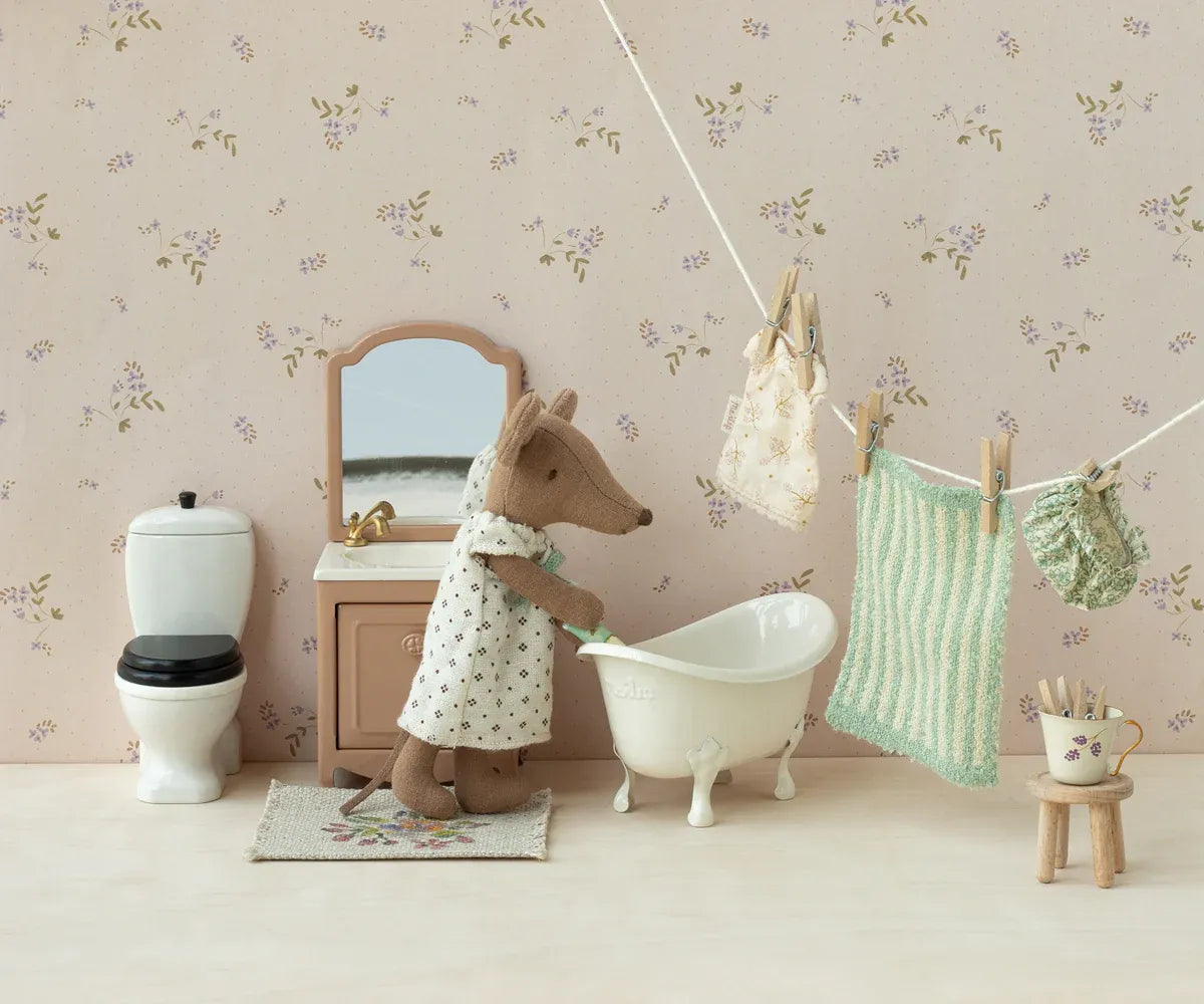 Maileg |Sink dresser Dark Powder-1