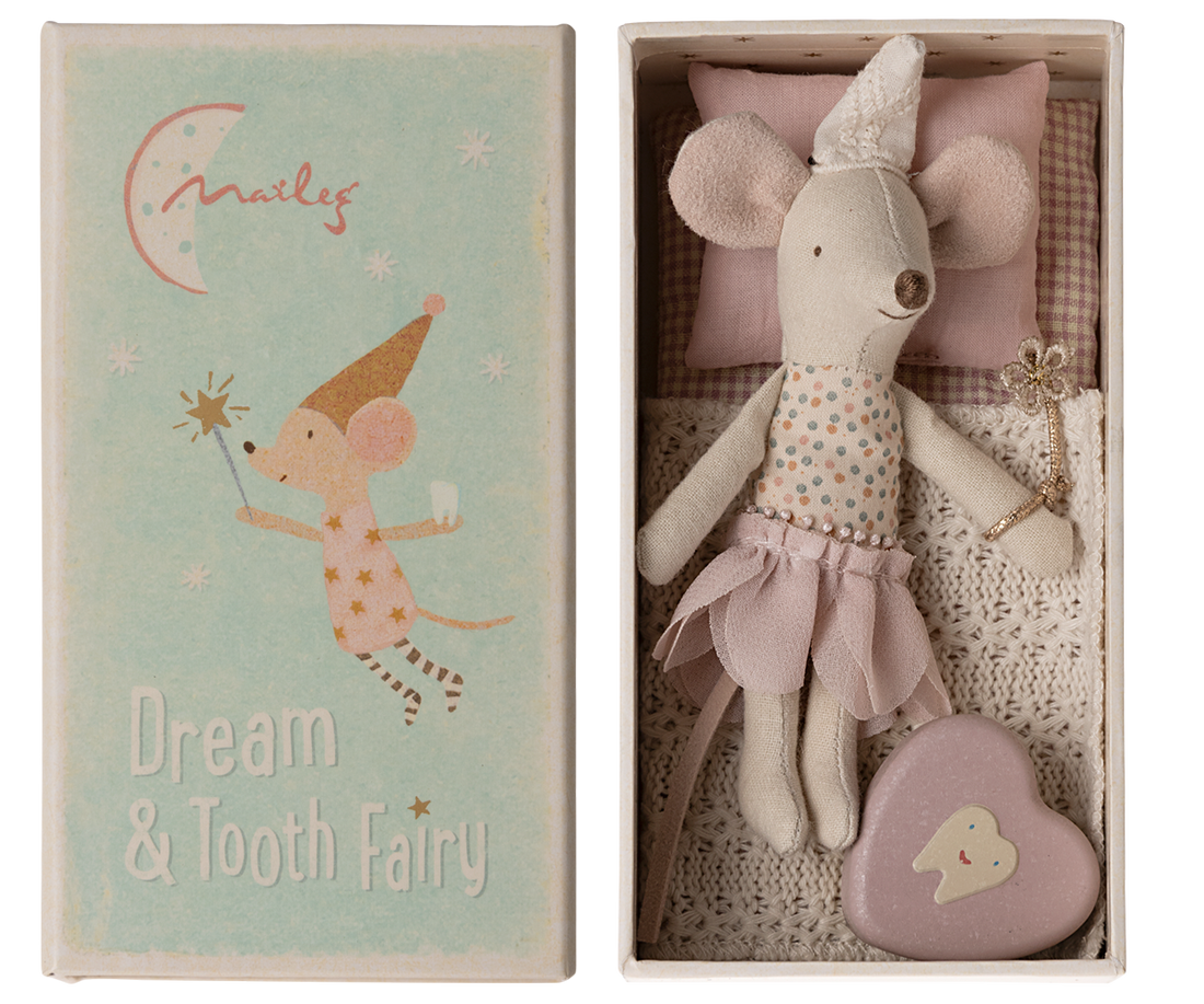 Maileg Tooth fairy mouse, little sister in matchbox