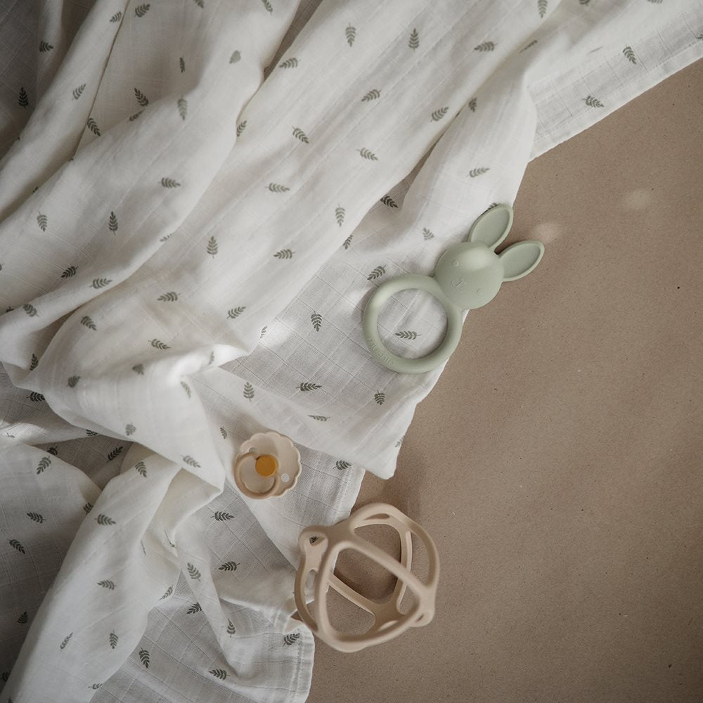Mushie | Swaddle 120x120 Leaves