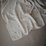 Mushie | Swaddle 120x120 Rainbows