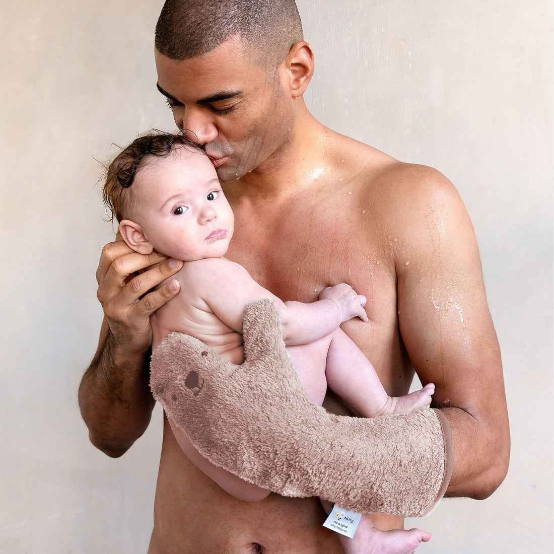 Nifty baby shower glove klein blush