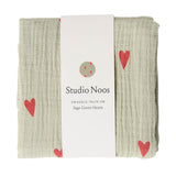 Studio Noos | Swaddle 70x70cm sage green hearts