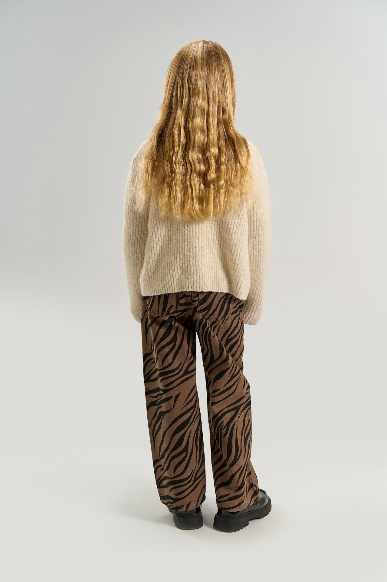The New | TNVanya Wide Fit Jeans | Taupe Gray AOP TN