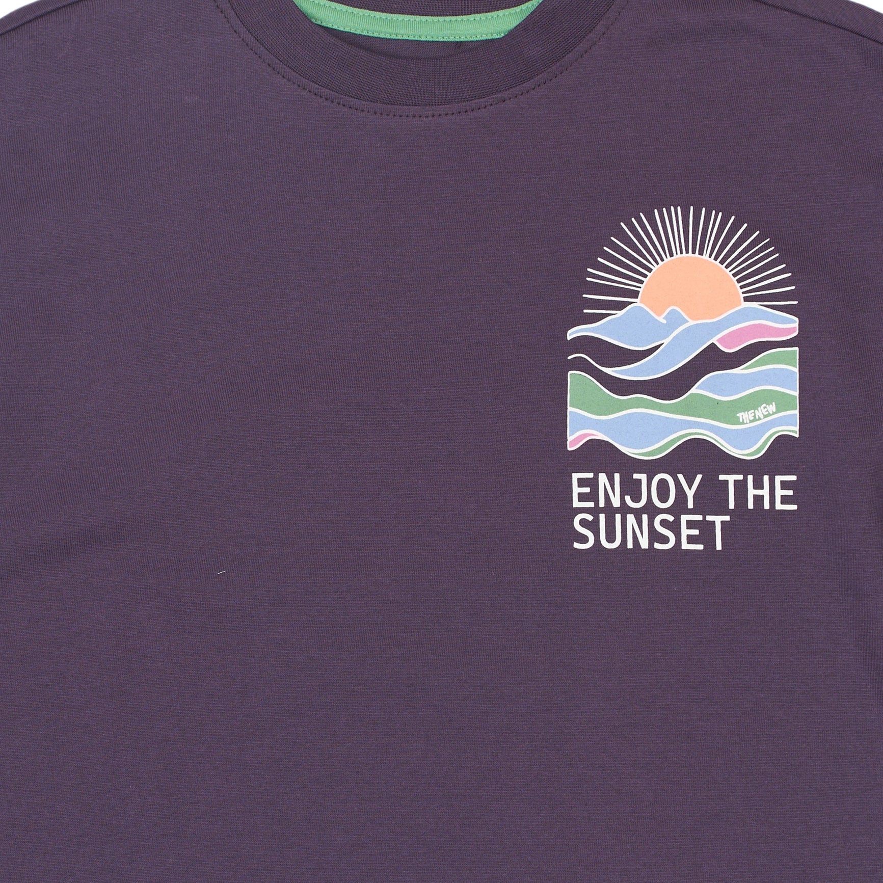 The New Tuck os s_s tee sweet grape