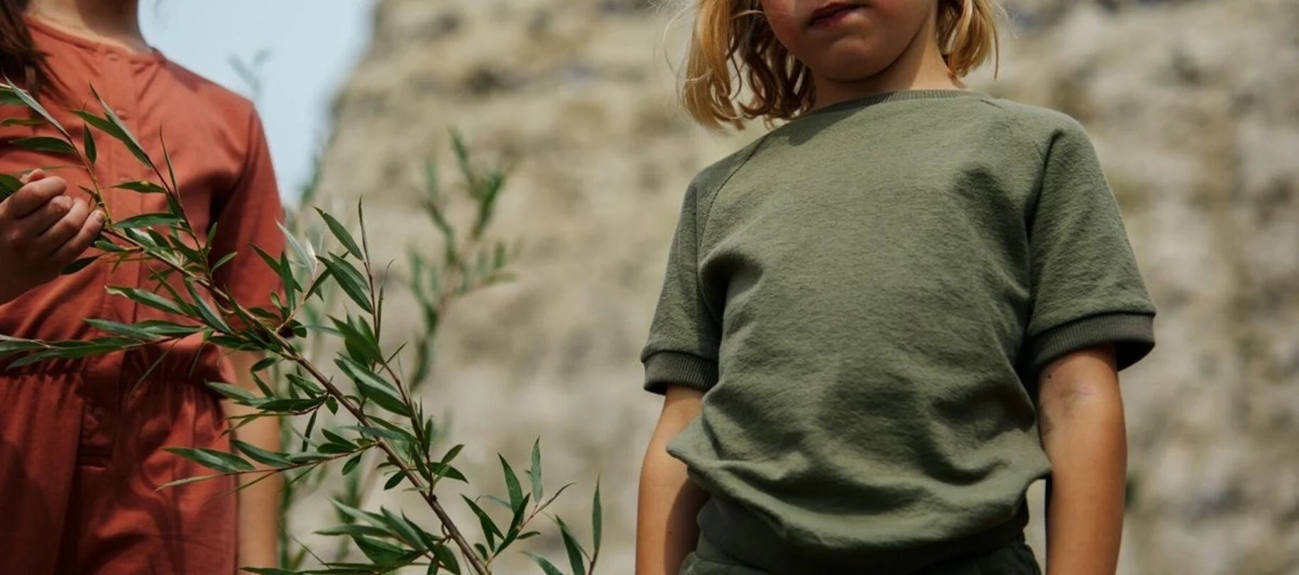 T-shirts & tops
